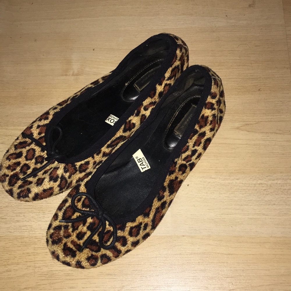 Xhilaration - Leopard print flats size 7.5